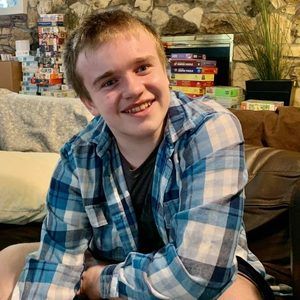 Meet your Posher, Kj